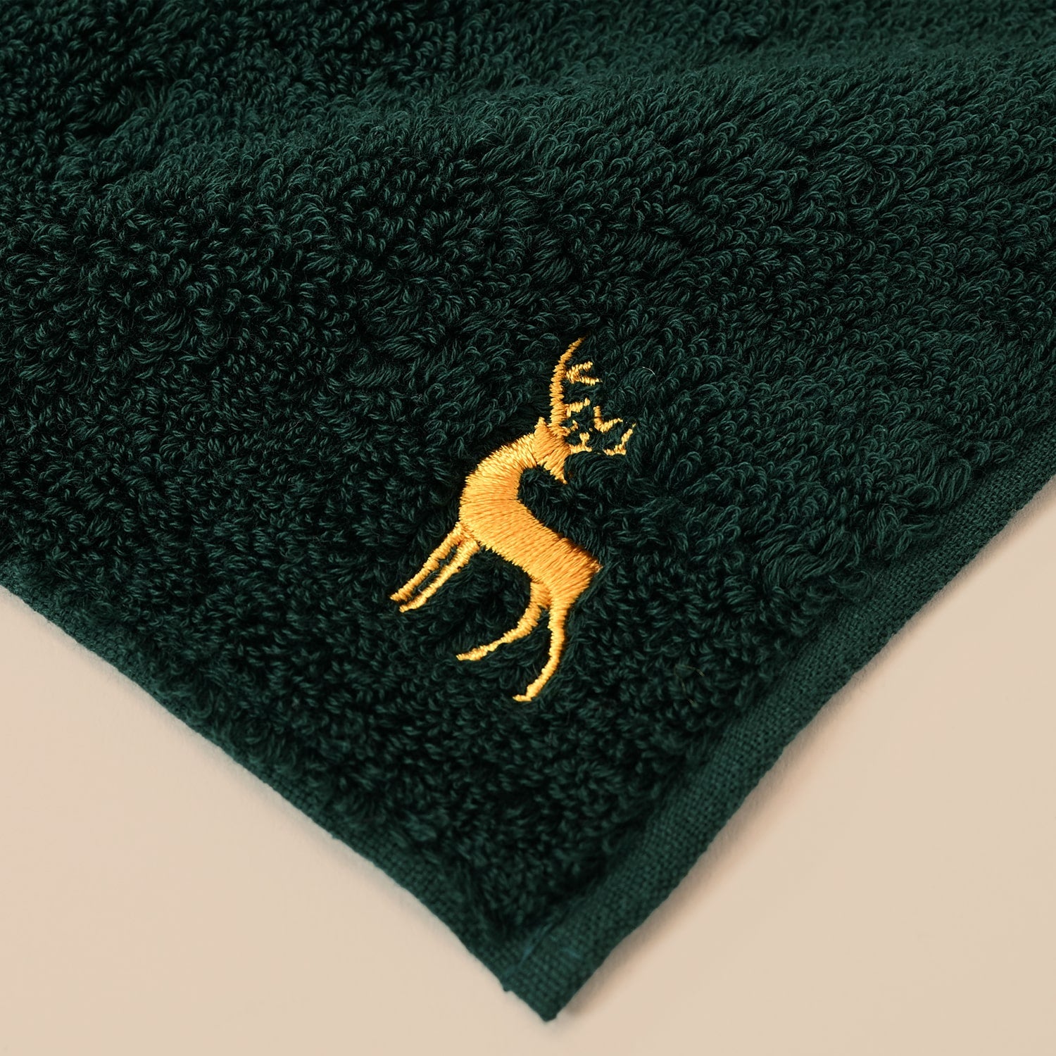 【GIFT】TRUE TOWEL【Premium Handkerchief】クリスマス刺繍タオルハンカチ3枚セット